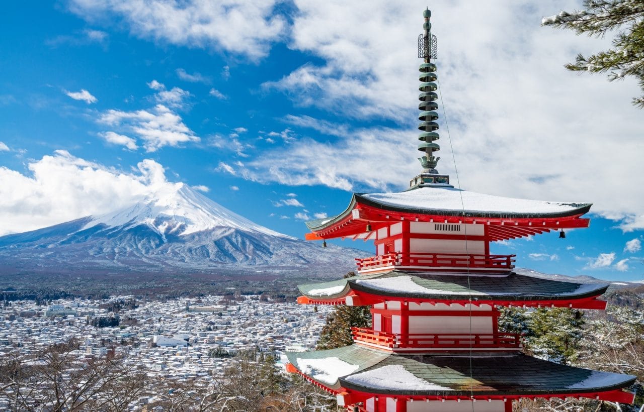 Suntory Whisky Tasting Day Tour: Hakushu Distillery & Fuji-san Spirit Experience