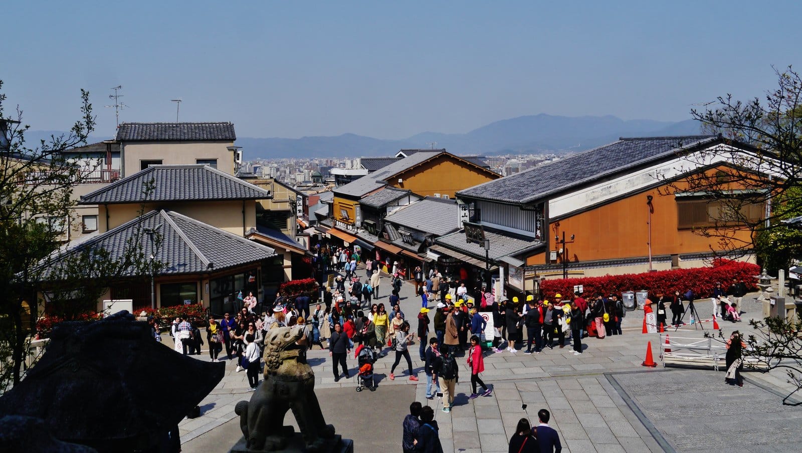 Kyoto Osaka Nara 2-day autumn tour