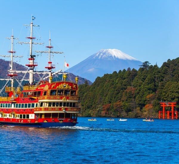 9-Day Japan Highlights Tour: A Stimulating Fusion of East and West — OlaChill day tour