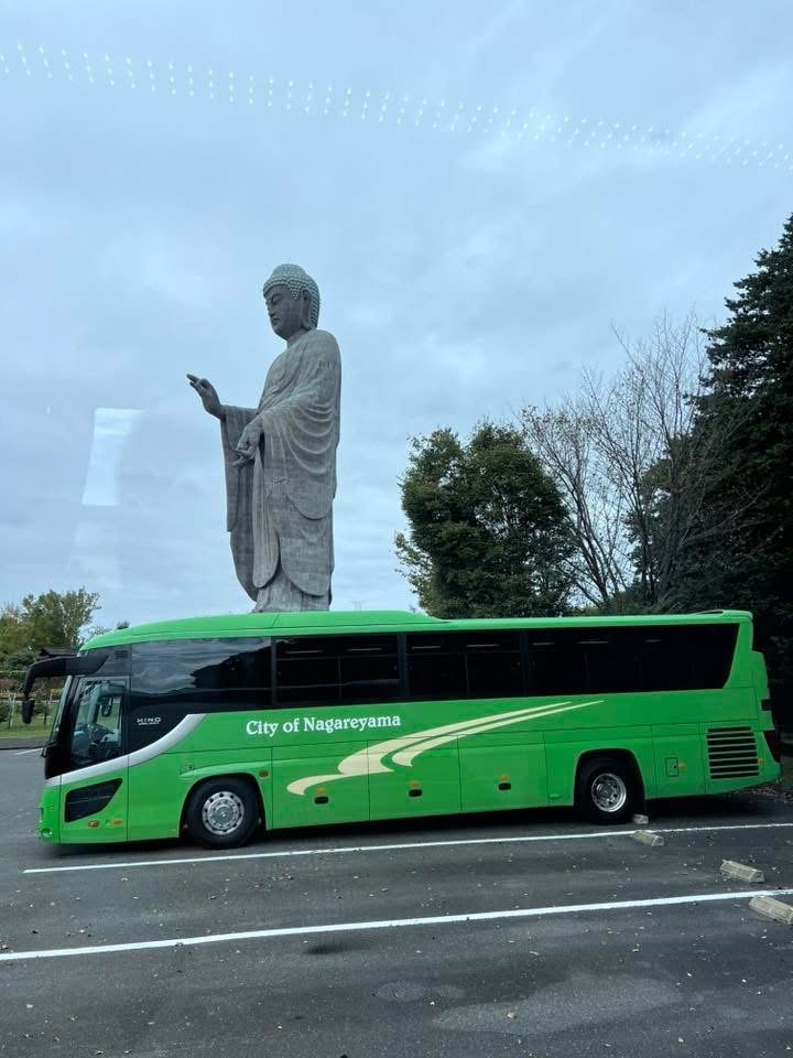 貸切バスで初詣:グループで楽しむ、よりスムーズな新年の神社参拝