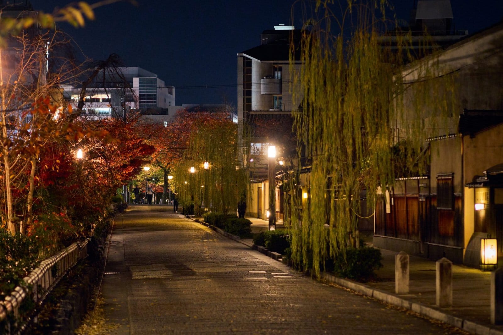 Running a Minpaku (Airbnb) Business in Japan: What Licenses Do You Need and How Do You Apply?