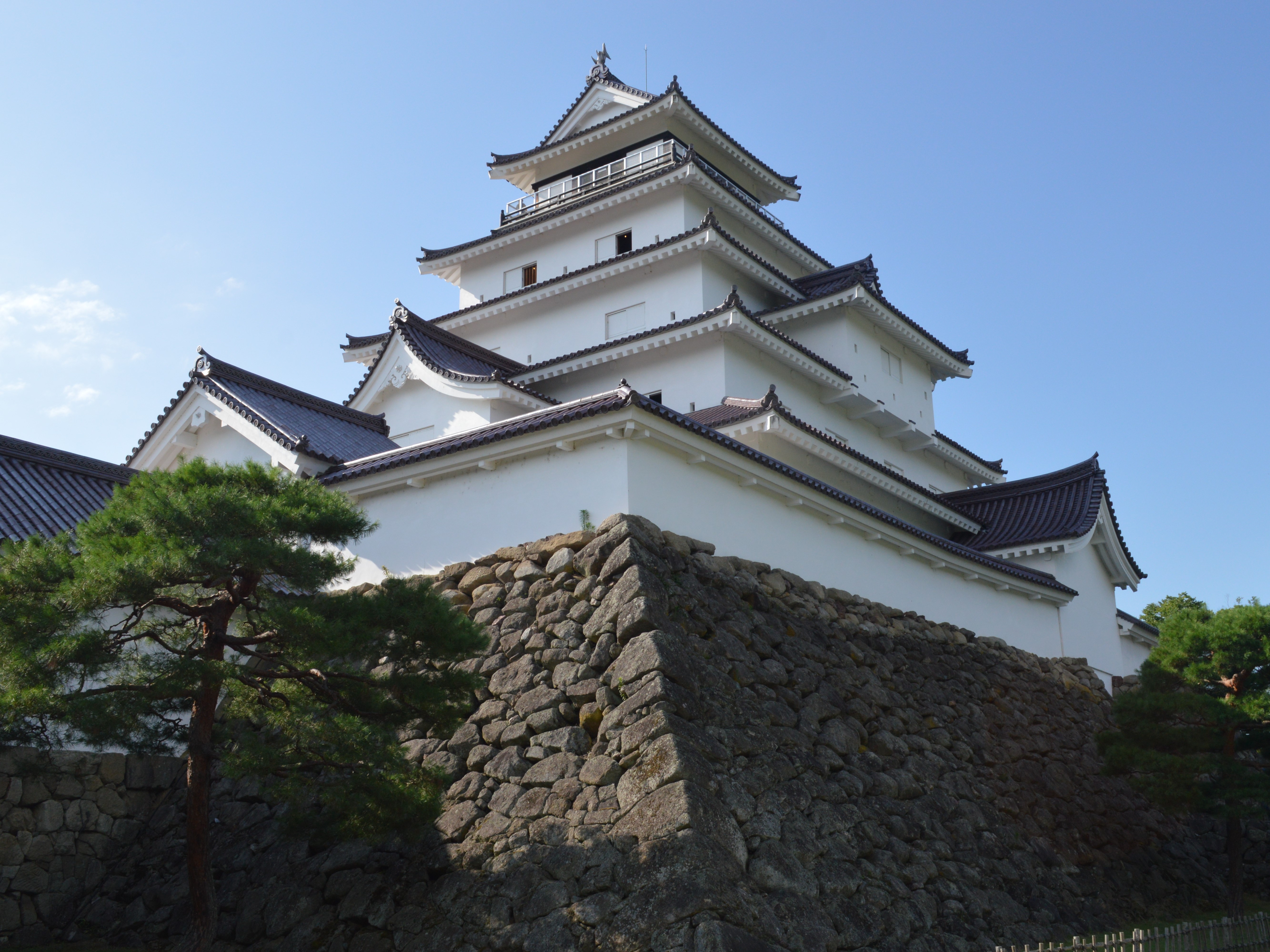 Aizu-Wakamatsu: Samurai, Burgen und Sake in Fukushima