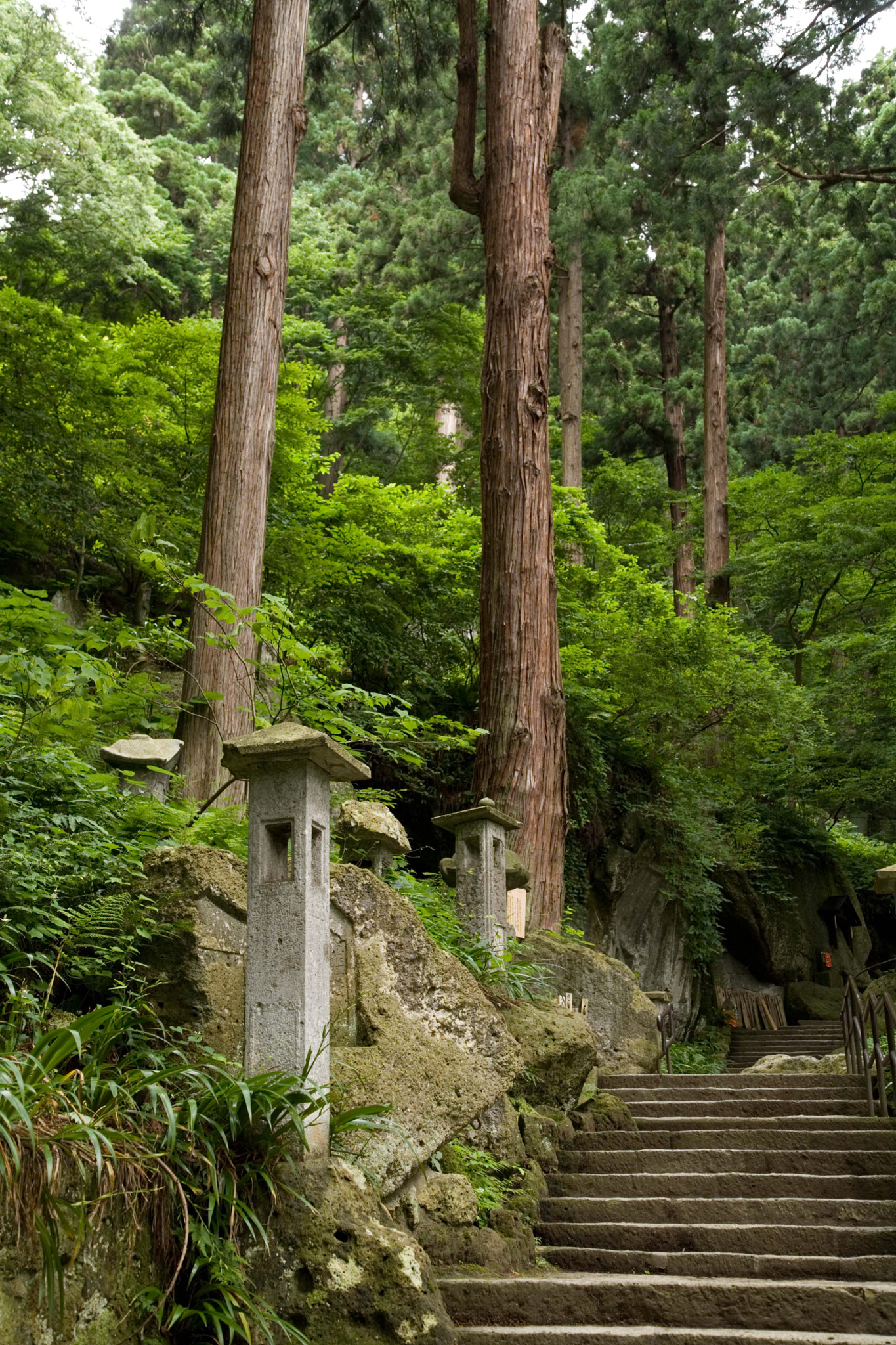 Yamadera : gravir les 1 000 marches du temple Risshaku-ji