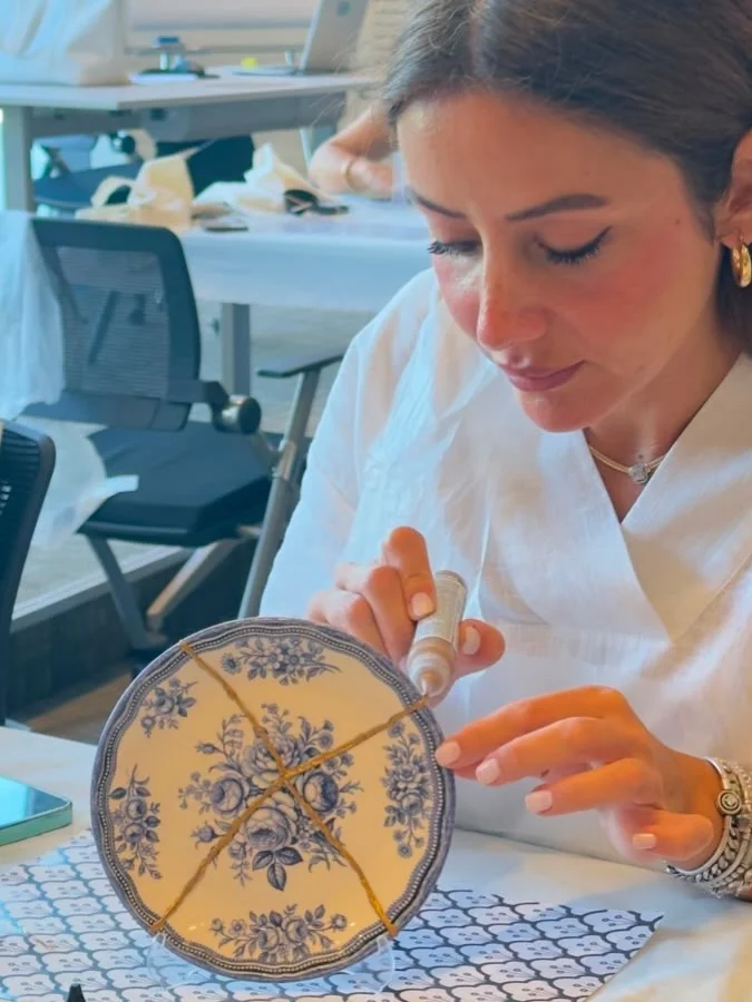 Kintsugi: mend broken pottery with gold, take it home — 2