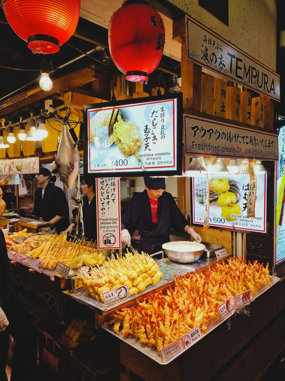 Mercado de Toyosu: la subasta de atún al amanecer y después sushi dentro del mercado — 2