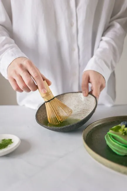 Asakusa-Teezeremonie: Schlagen Sie Ihre erste Schale matcha auf — 1