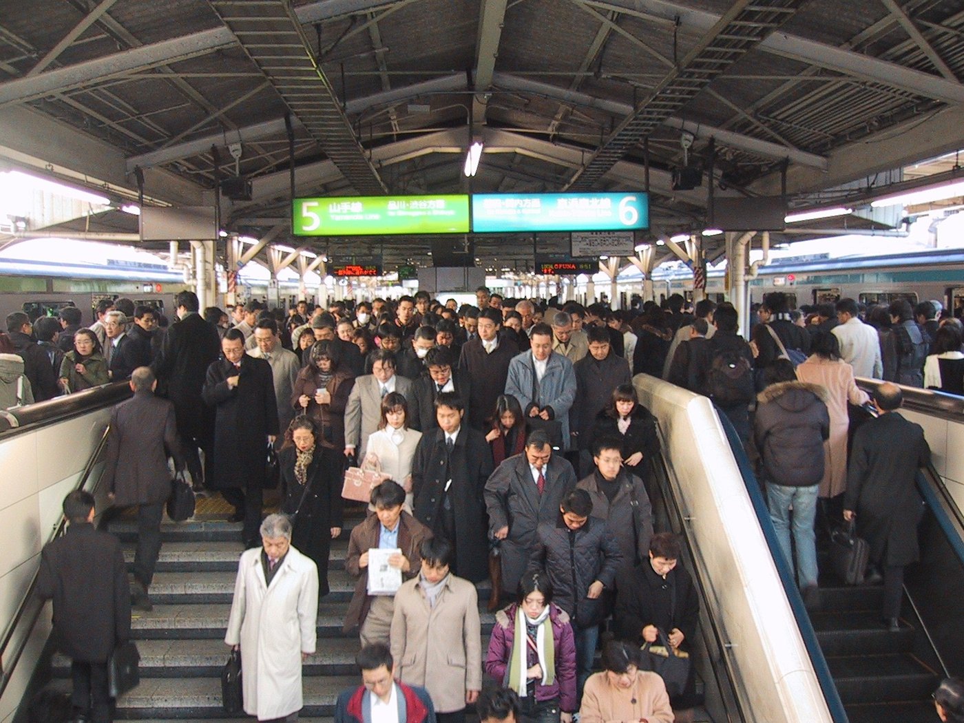 Tokyo Rail Challenge: tiefster Bahnhof, vollste Linie, fahrerloser Zug