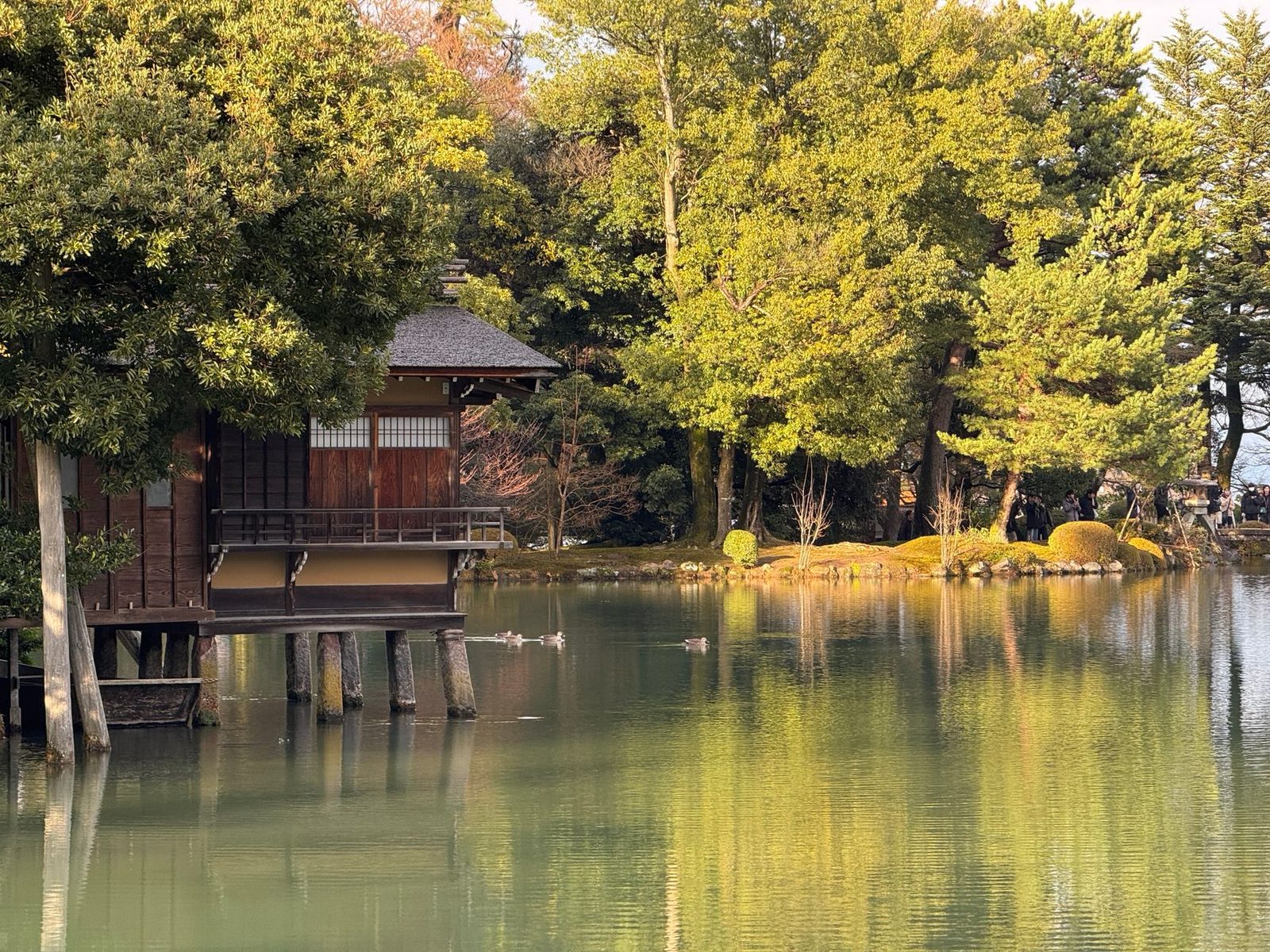 Kenroku-en garden and Kanazawa old quarters — 1