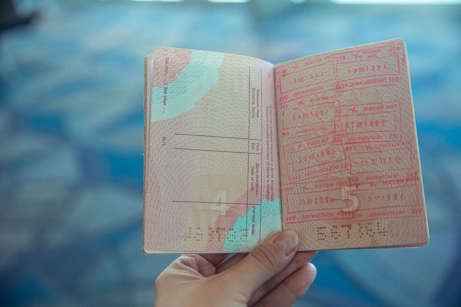 National Assembly Proposes Crackdown on Workers Who Violate Rules Abroad: Exit Bans Possible