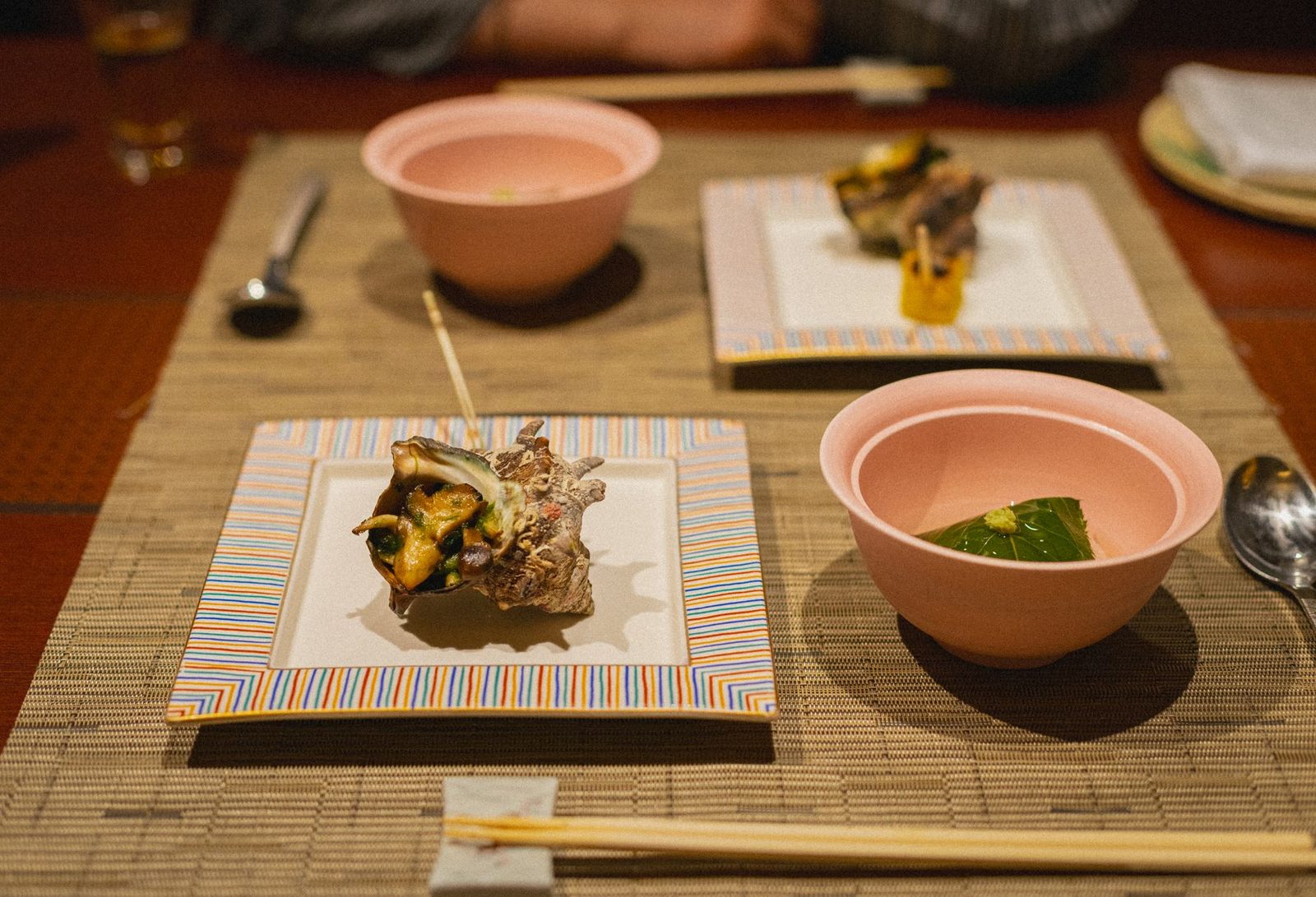 Illustrative photo: A gourmet Japanese meal featuring seafood in Kamogawa, Chiba.