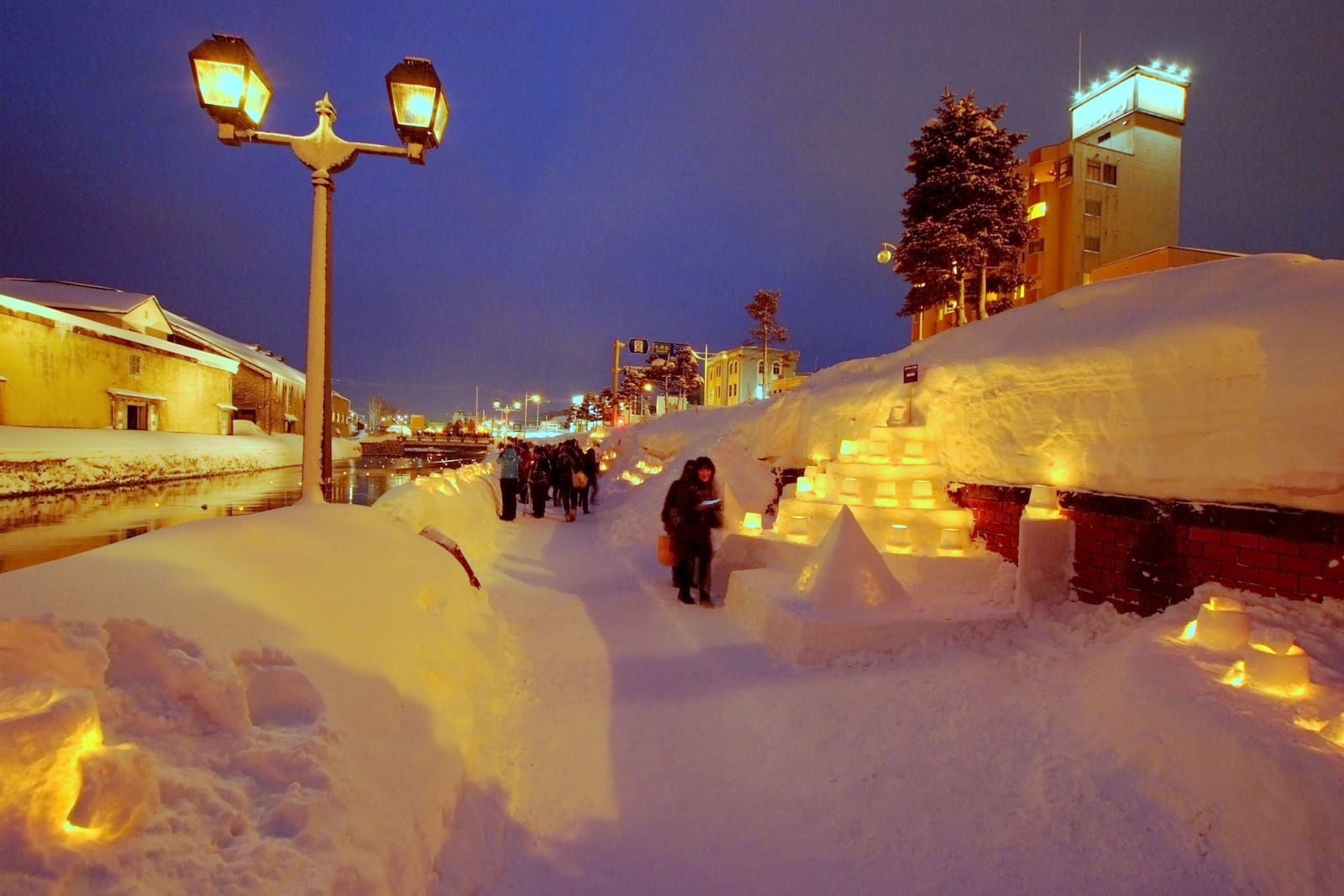 Winter Snow in Japan – Magical White Roads Through Ancient Villages and Sacred Shrines