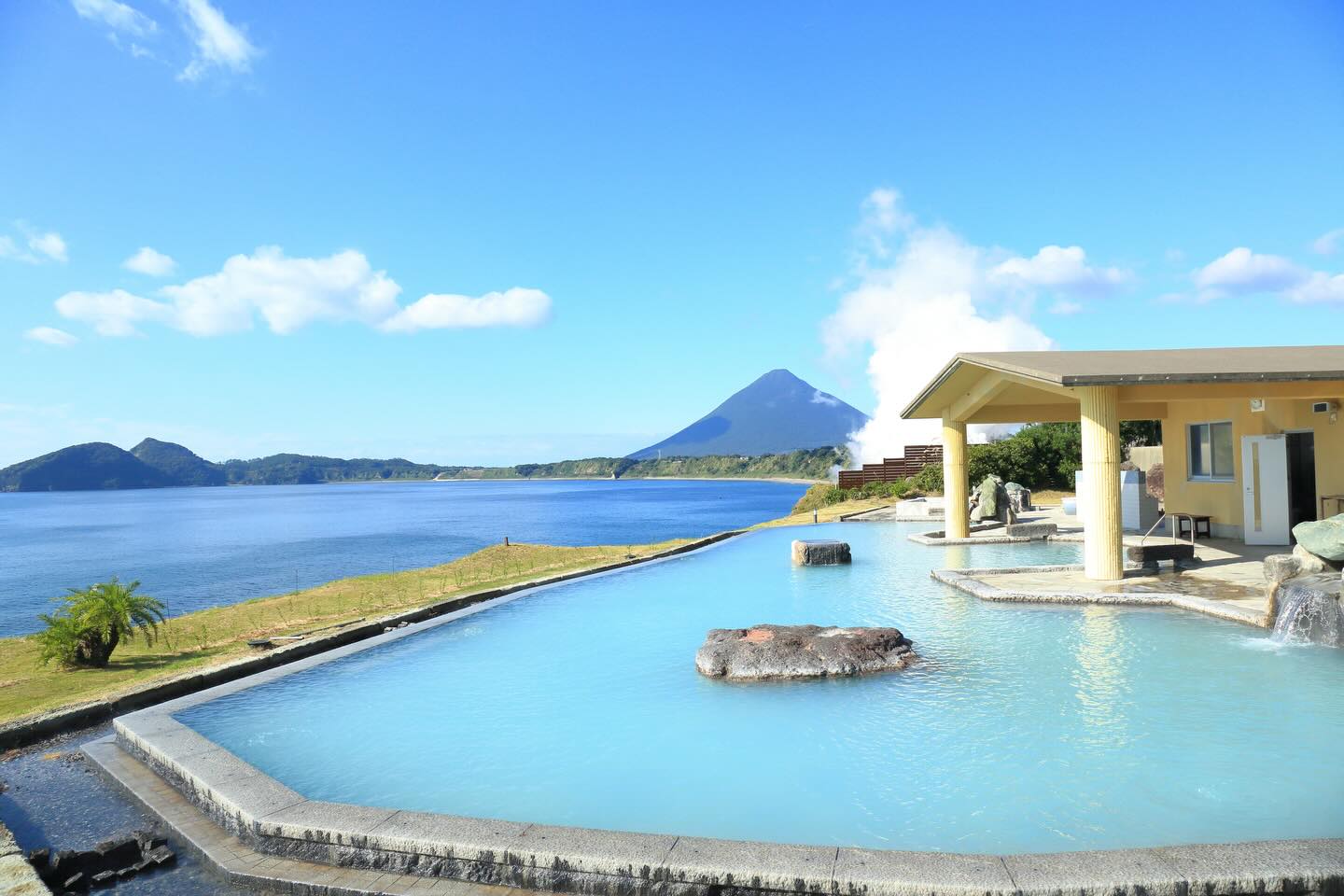 A private onsen day with an onsen-certified guide