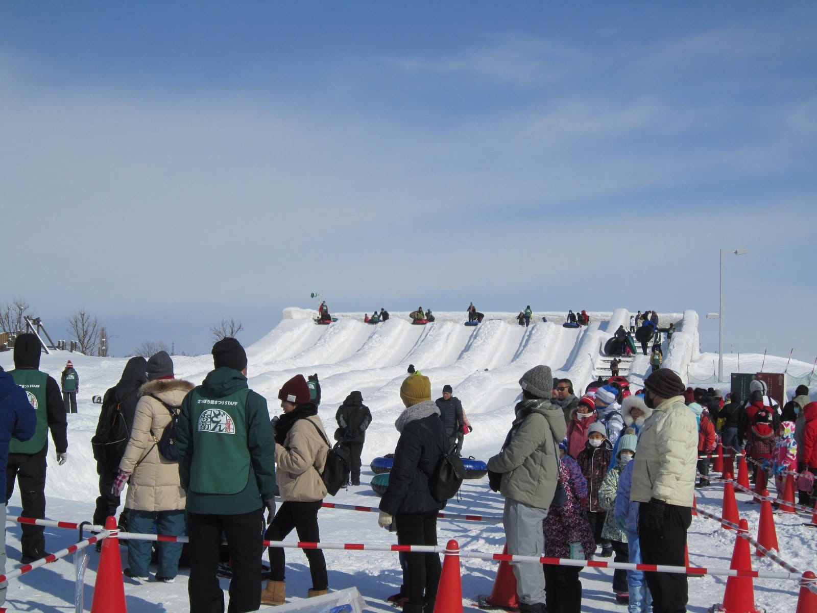 7-tägige Winterroute durch Hokkaido — Sapporo Snow Festival + Pulverschnee in Niseko