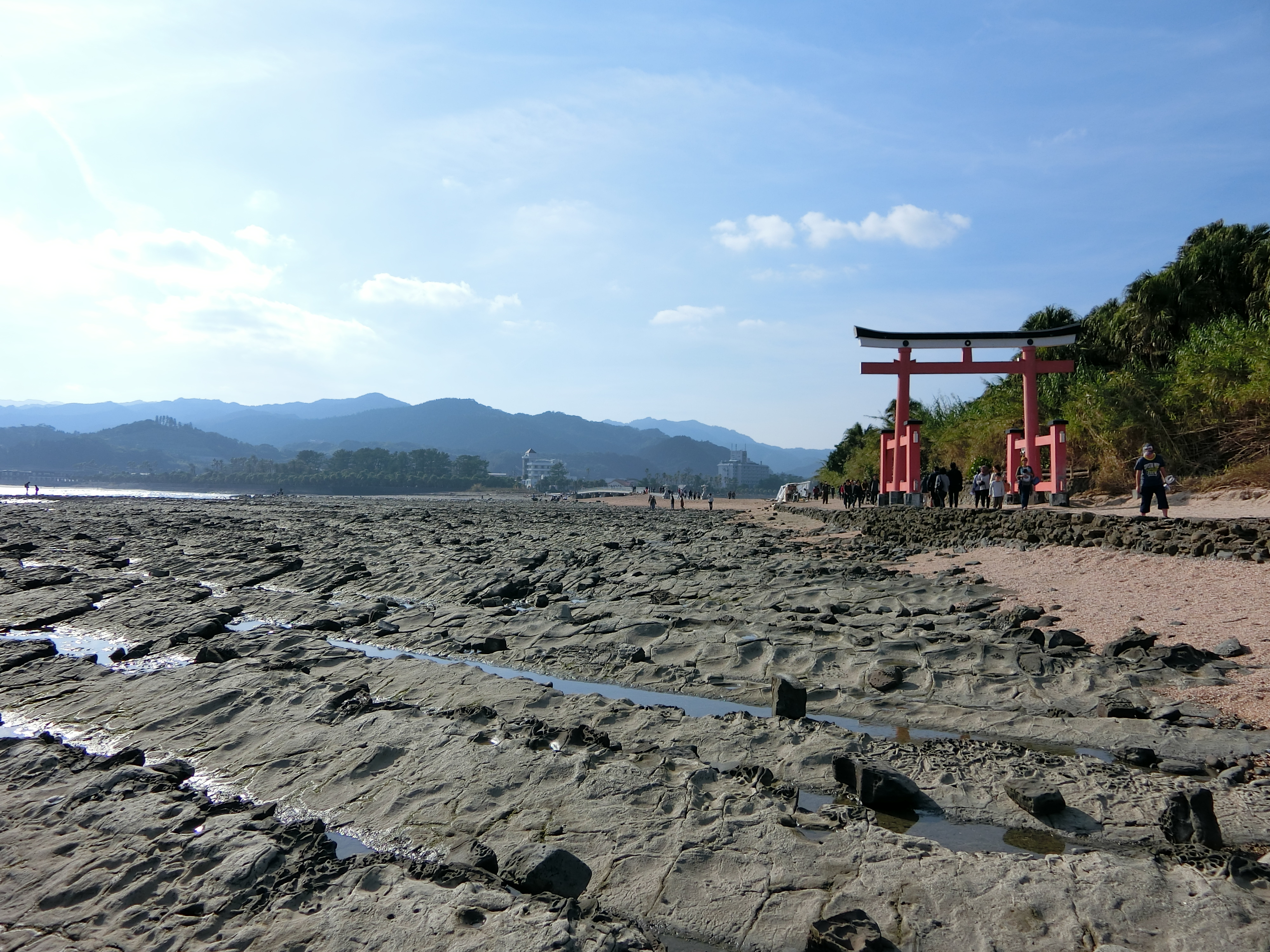Aoshima und die Waschbrettküste des Teufels: Miyazakis tropische Insel