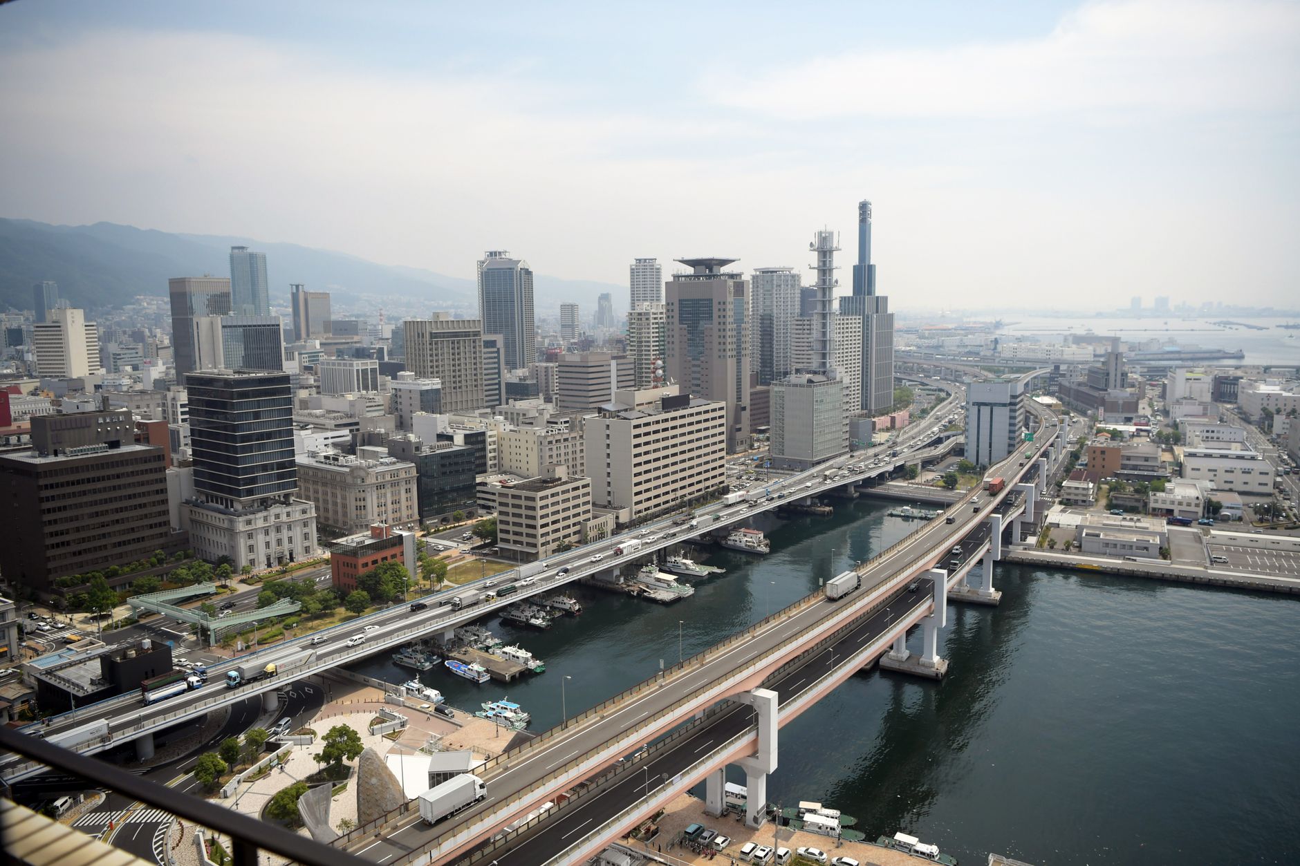 Hubschrauberflüge nach Kobe, Kyoto und Nara