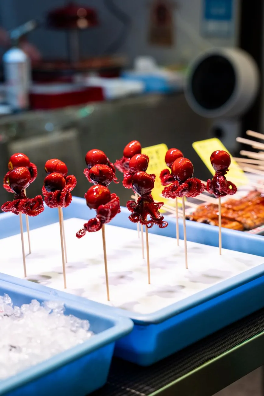 Asakusa street snacks: Nakamise & the quiet back lanes — 1