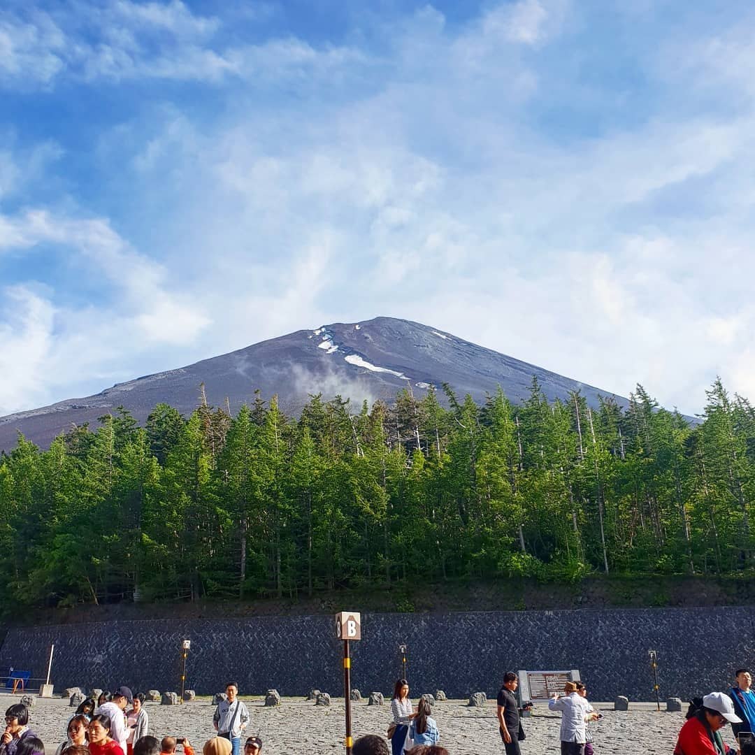 Private Mt. Fuji 5th Station day trip from Tokyo — runs all year
