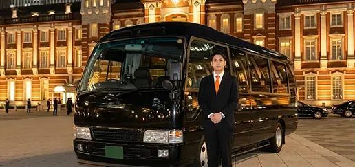 Tokyo night tour by private bus