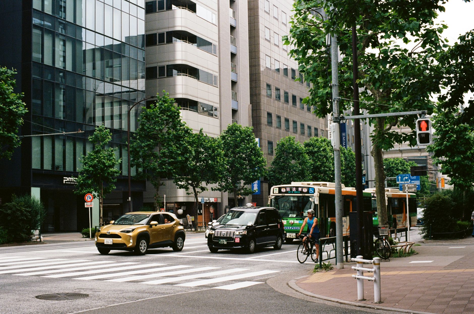 代官山:蔦屋書店とモーニングの過ごし方