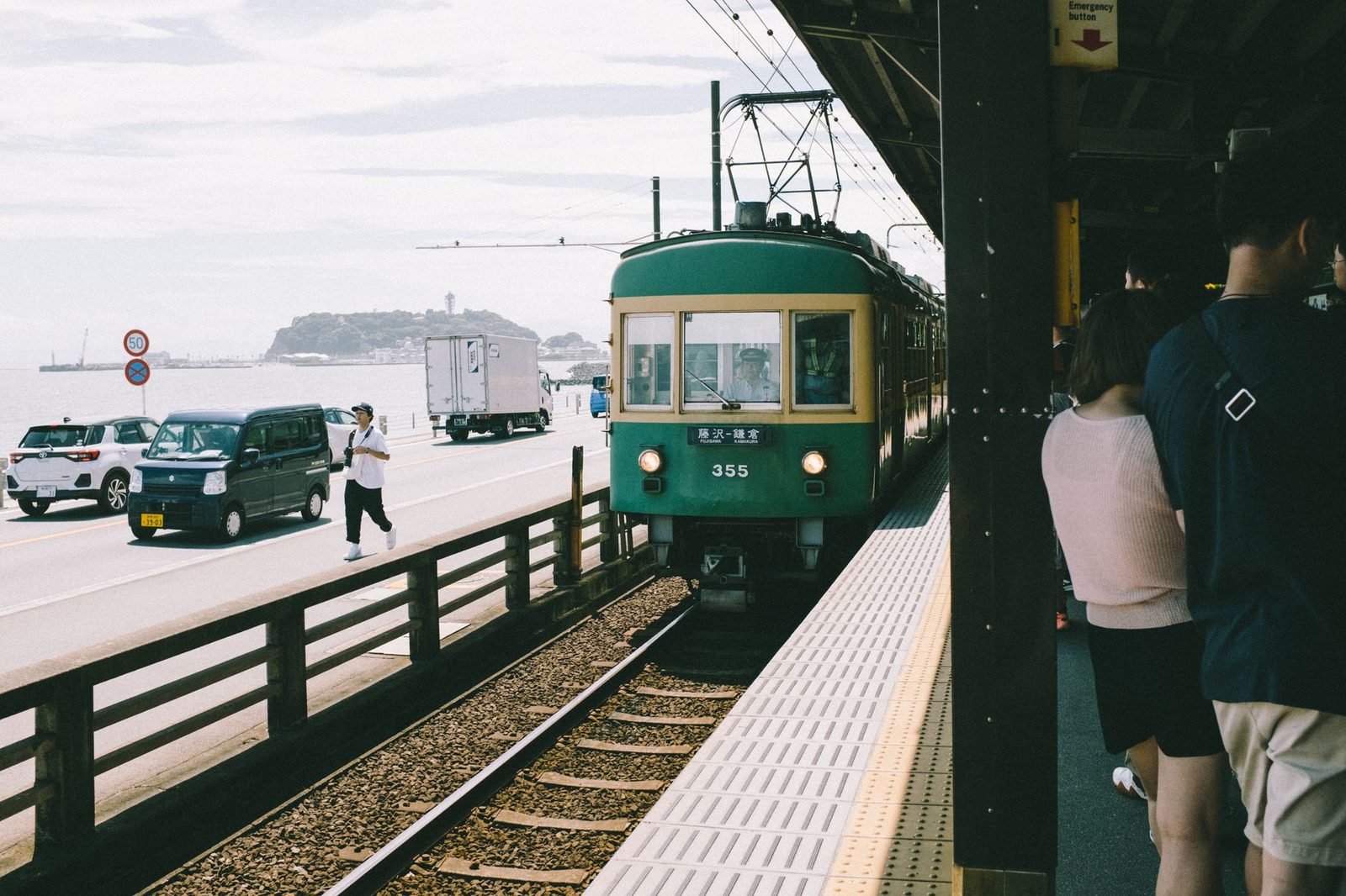 Privater Tagesausflug nach Kamakura und Enoshima im Minivan