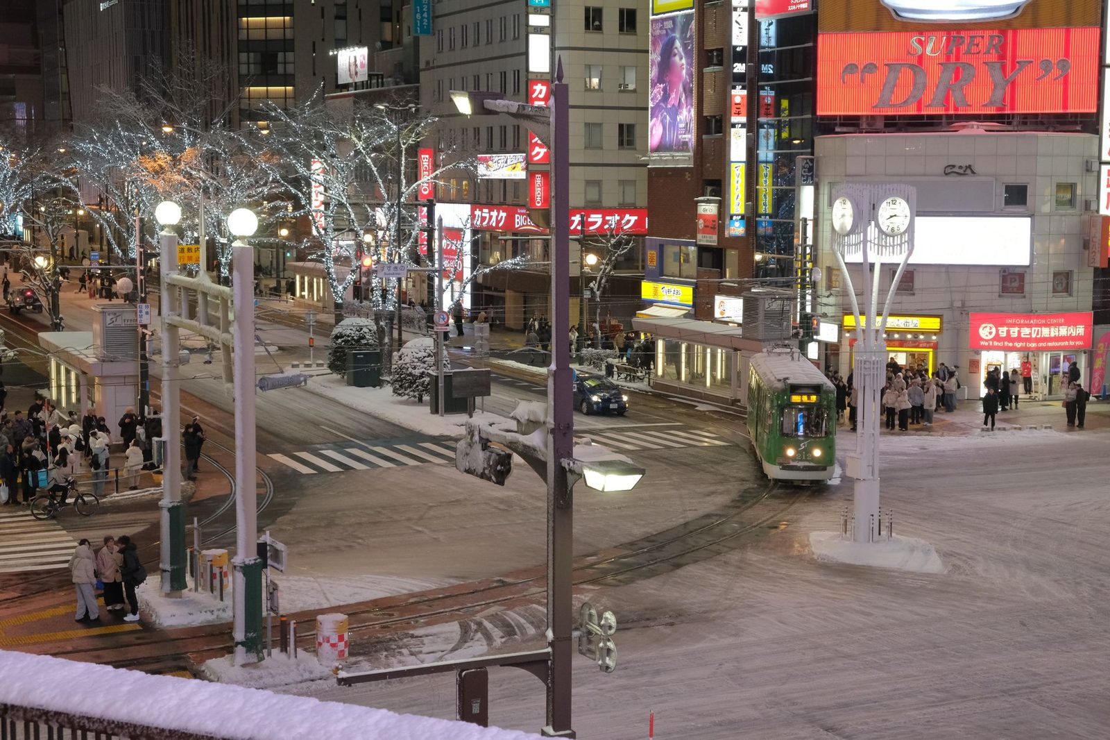 Sapporo im Winter – Schnee, Bier, Miso-Ramen & Onsen