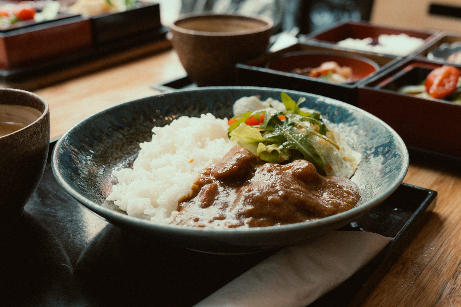 神保町だけじゃない:東京カレー激戦区ガイド