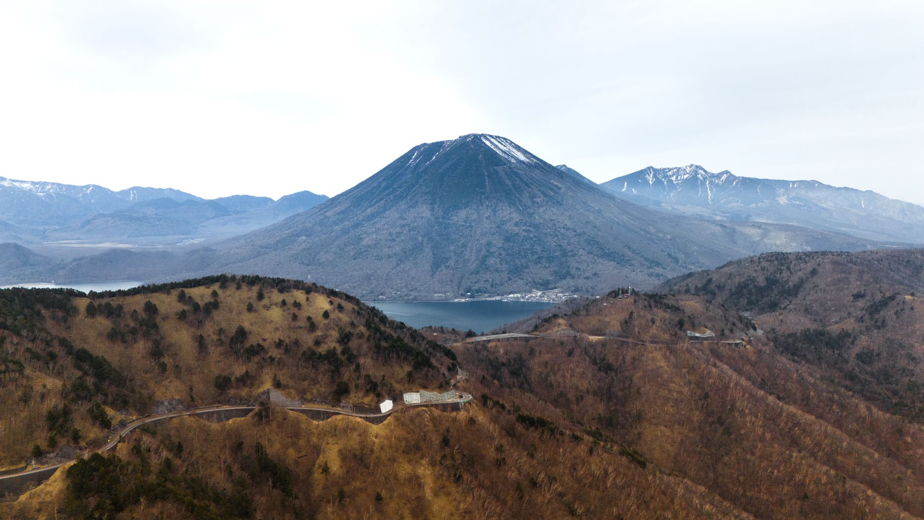 Nikko Day Tour丨Nikko Toshogu Shrine & Chuzenji Lake & Kegon Falls — OlaChill day tour