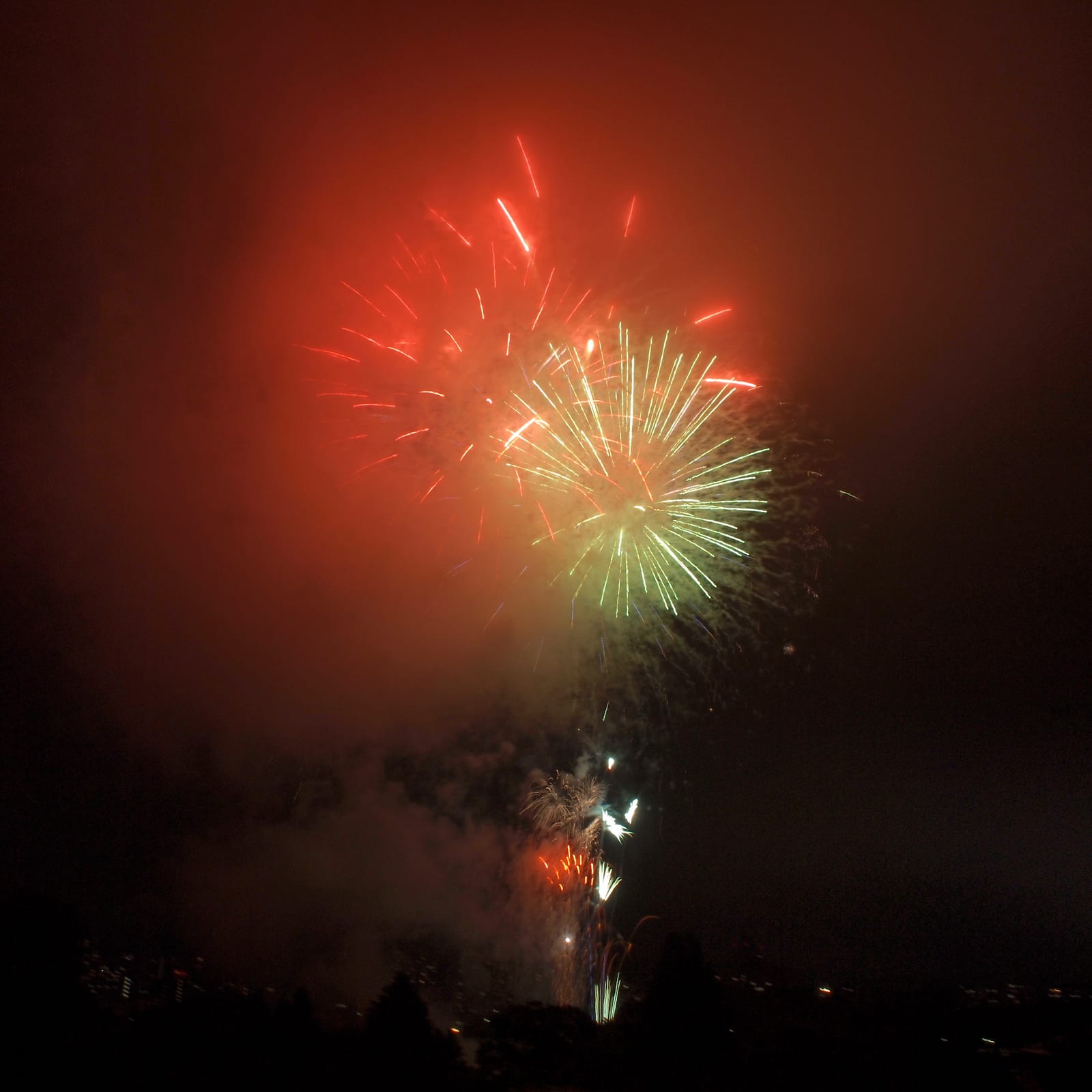 2026 National Fireworks Festival Calendar — Check Major Fireworks by Month Across All 47 Prefectures