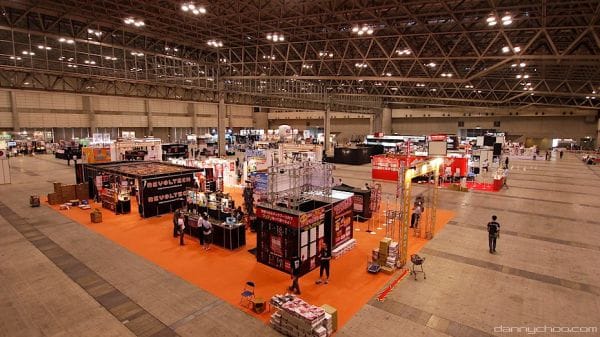 Guide for Comiket Participants: Schedule, Venue, and Clothing Tips
