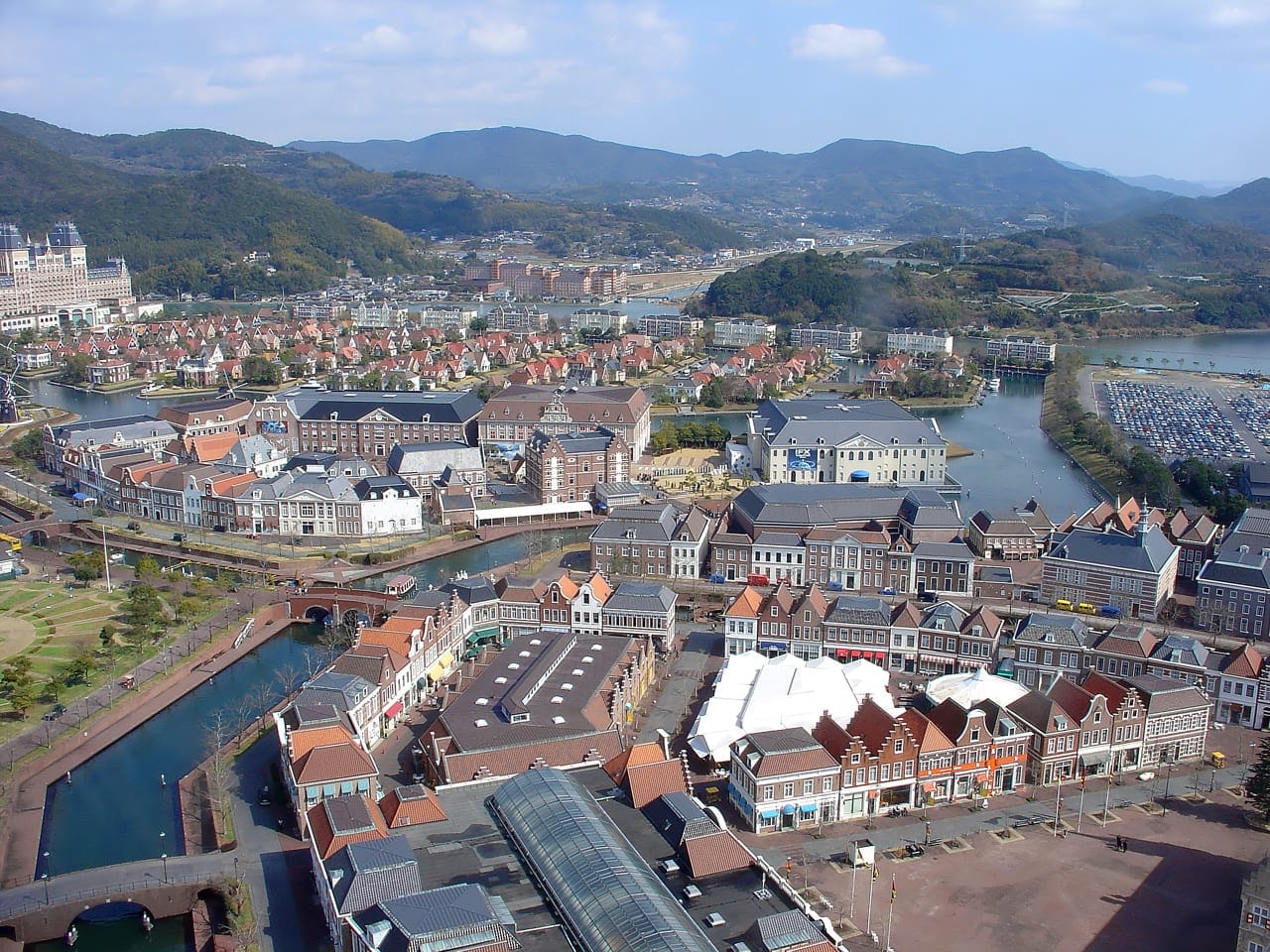 2/5 Huis Ten Bosch