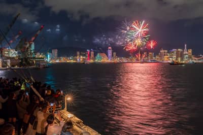 Dîner-croisière à Kobe – Menu français et feux de Minato — 2