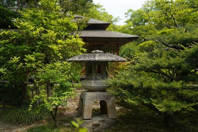 From Kyoto: Shirakawa-go & Kanazawa Bus Day Tour with Round-Trip Shinkansen Tickets (Lunch Not Included) — 6