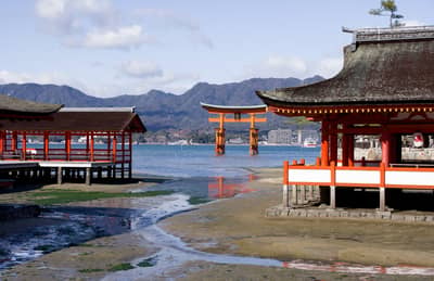 Tagesausflug nach Hiroshima & Miyajima mit Itsukushima-Schrein & Fähre — 6