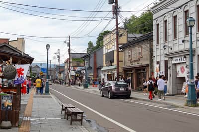 Q Berühmter Herbstlaub-Ort Hoheikyo, Herbstlaub-Gondel & Otaru-Kanal-Tour — 3