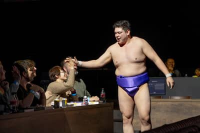 THE SUMO HALL HIRAKUZA OSAKA - Suất bento — 8