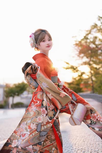 Kimono Rental KIYOMI (Premium Kimono)