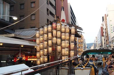 Kyoto OKOSHI Open-top Bus (W5): Gion Matsuri Yamaboko Floats Drive — 4
