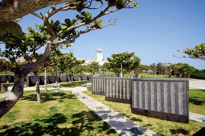 Bus touristique régulier d'Okinawa : Parcours Château de Shuri / Okinawa World (Départ de Naha) — 7