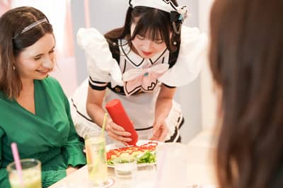 めいどりーみん（新宿東口店） — 3