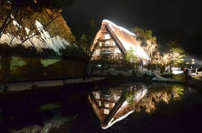 Shirakawa-go Light-up Bus Tour A