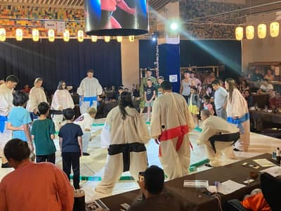 โอซาก้า: การแสดงซูโม่และประสบการณ์ซามูไร ค่ำคืนสุดพิเศษ (3.5 ชั่วโมง) — 8